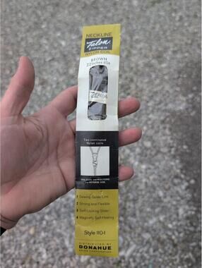 Talon Zipper Vintage NOS Brown Nylon Coil 16 Inches Neckline